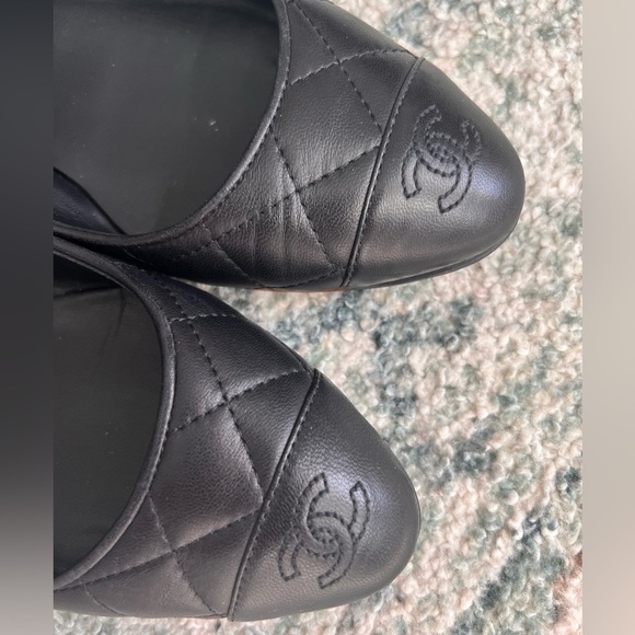 Chanel black quilted leather ballerina flats shoes - Picture 6 of 10